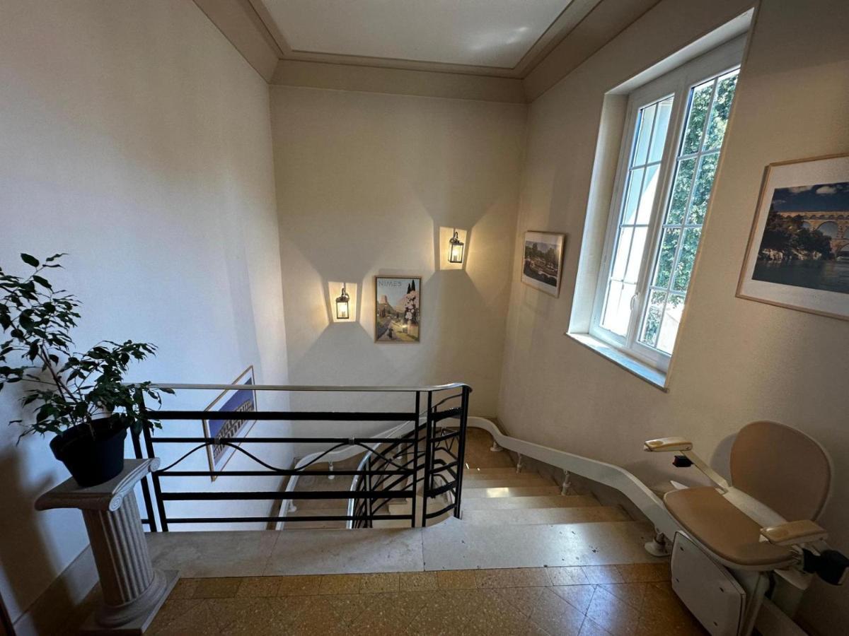 Appartement 4 A 8 Personnes, Spacieux De Standing Classe 4 Etoiles Nimes Bagian luar foto