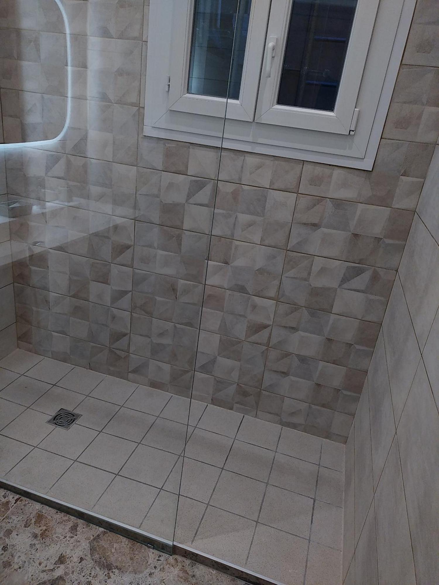 Appartement 4 A 8 Personnes, Spacieux De Standing Classe 4 Etoiles Nimes Bagian luar foto