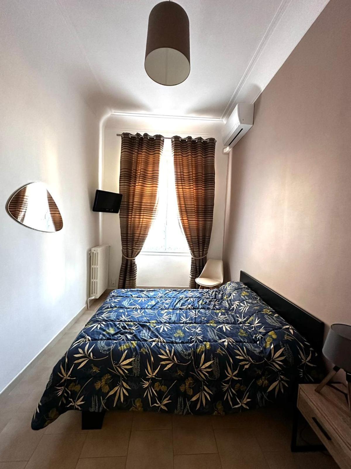 Appartement 4 A 8 Personnes, Spacieux De Standing Classe 4 Etoiles Nimes Bagian luar foto