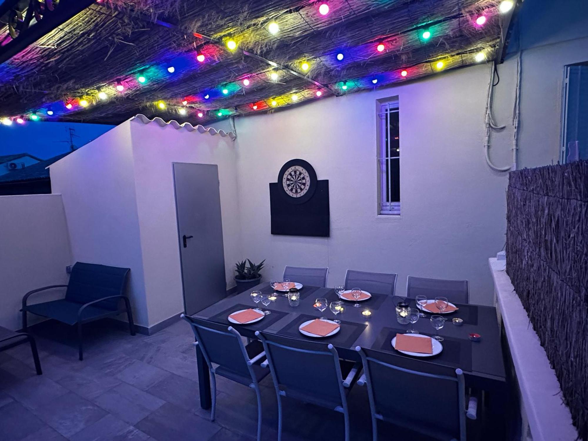 Appartement 4 A 8 Personnes, Spacieux De Standing Classe 4 Etoiles Nimes Bagian luar foto